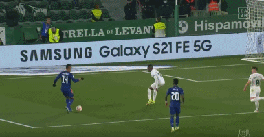 门将成最大主角，连续神扑吓傻对手